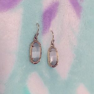 Kendra Scott Lee Grey slate gold dangle signature earrings in great condition